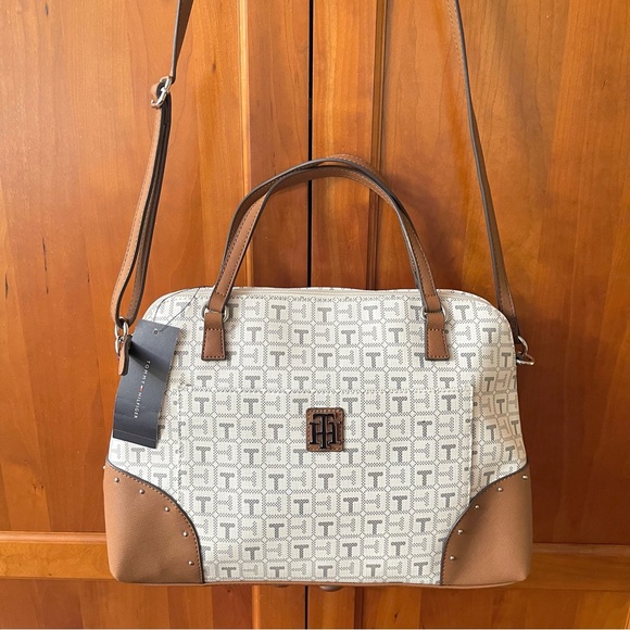 NWT Tommy Hilfiger Satchel & Shoulder & Crossbody Bag - Picture 3 of 6